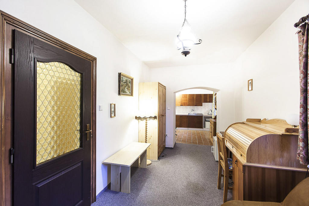 Pension U Dvou čápů Chocerady Quarto foto